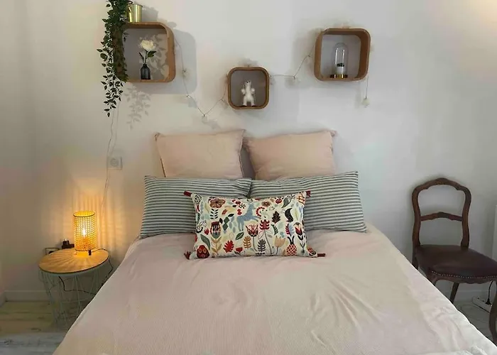 Charming Studio To Venelles 10 Minutes From Aix